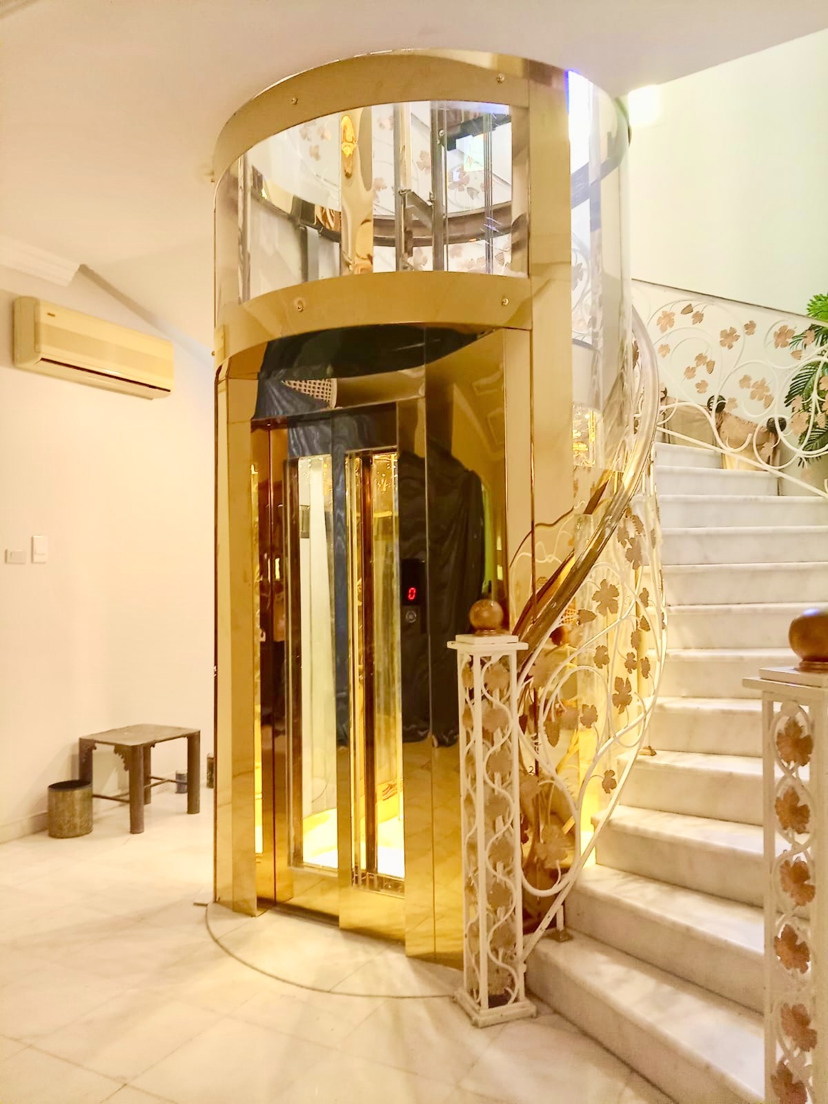 مصاعد أراك ( مصاعد خارجية - مصاعد بانوراما - مصاعد هوم ليفت )