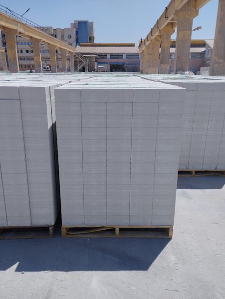 طوب ابيض خفيف من شركة النور باسعار تنافسيه