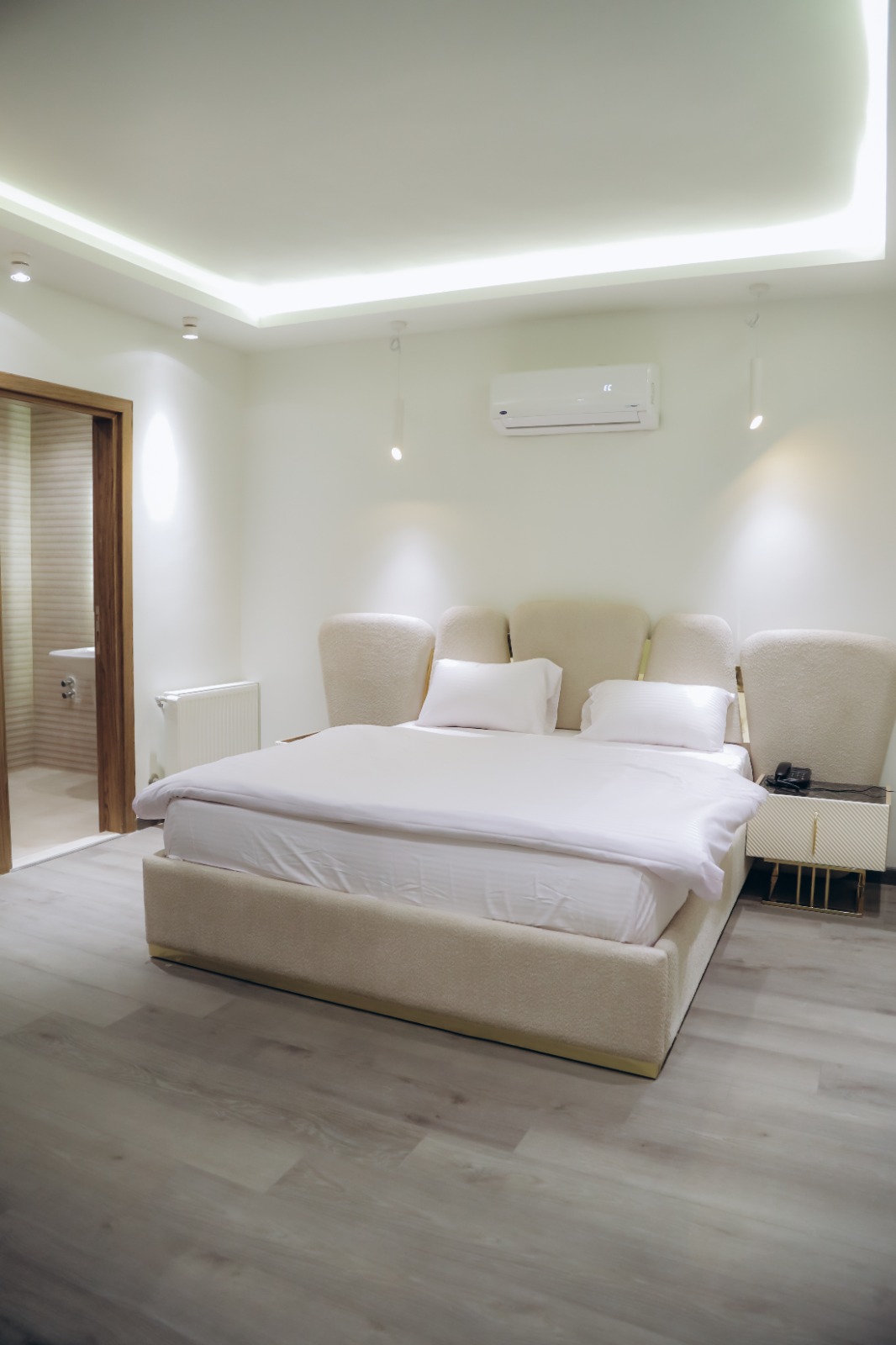 قصر 7 غرف للايجار اليومي