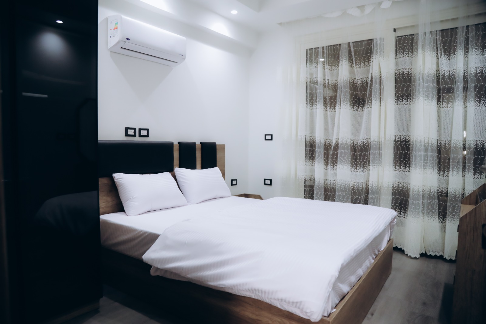 قصر 7 غرف للايجار اليومي