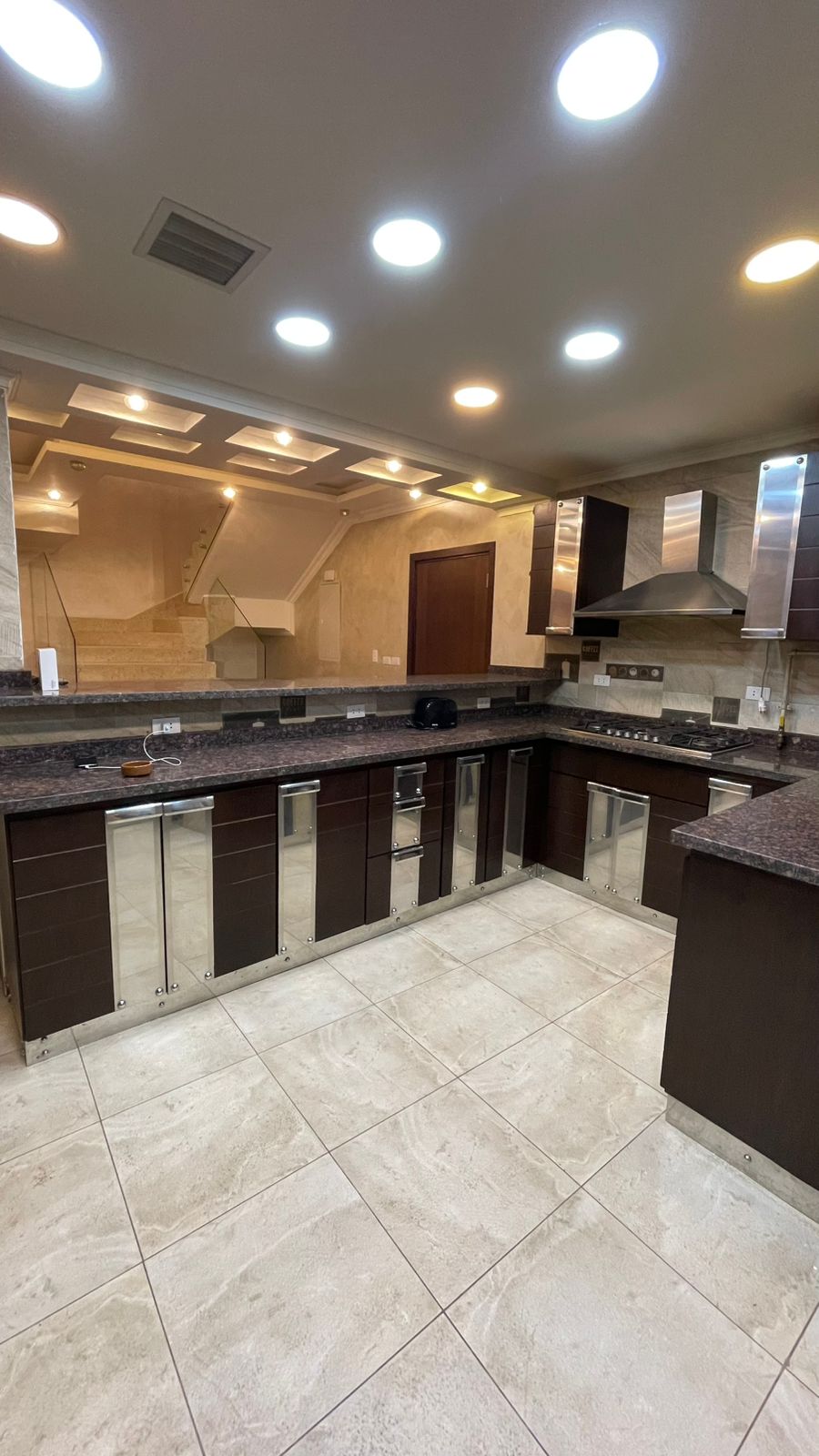 دوبلكس 3 غرف للايجار اليومى