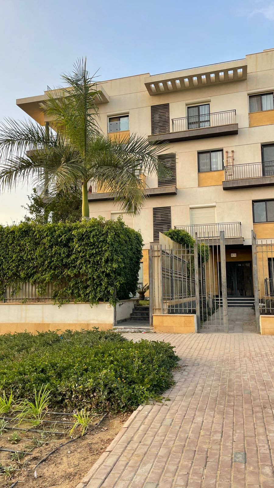 دوبلكس 3 غرف للايجار اليومى