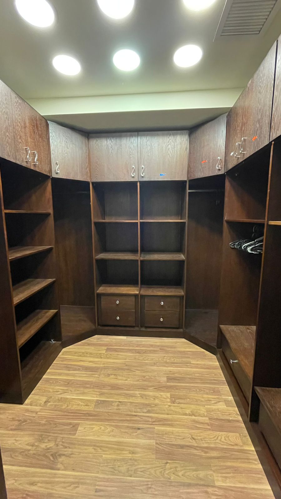 دوبلكس 3 غرف للايجار اليومى