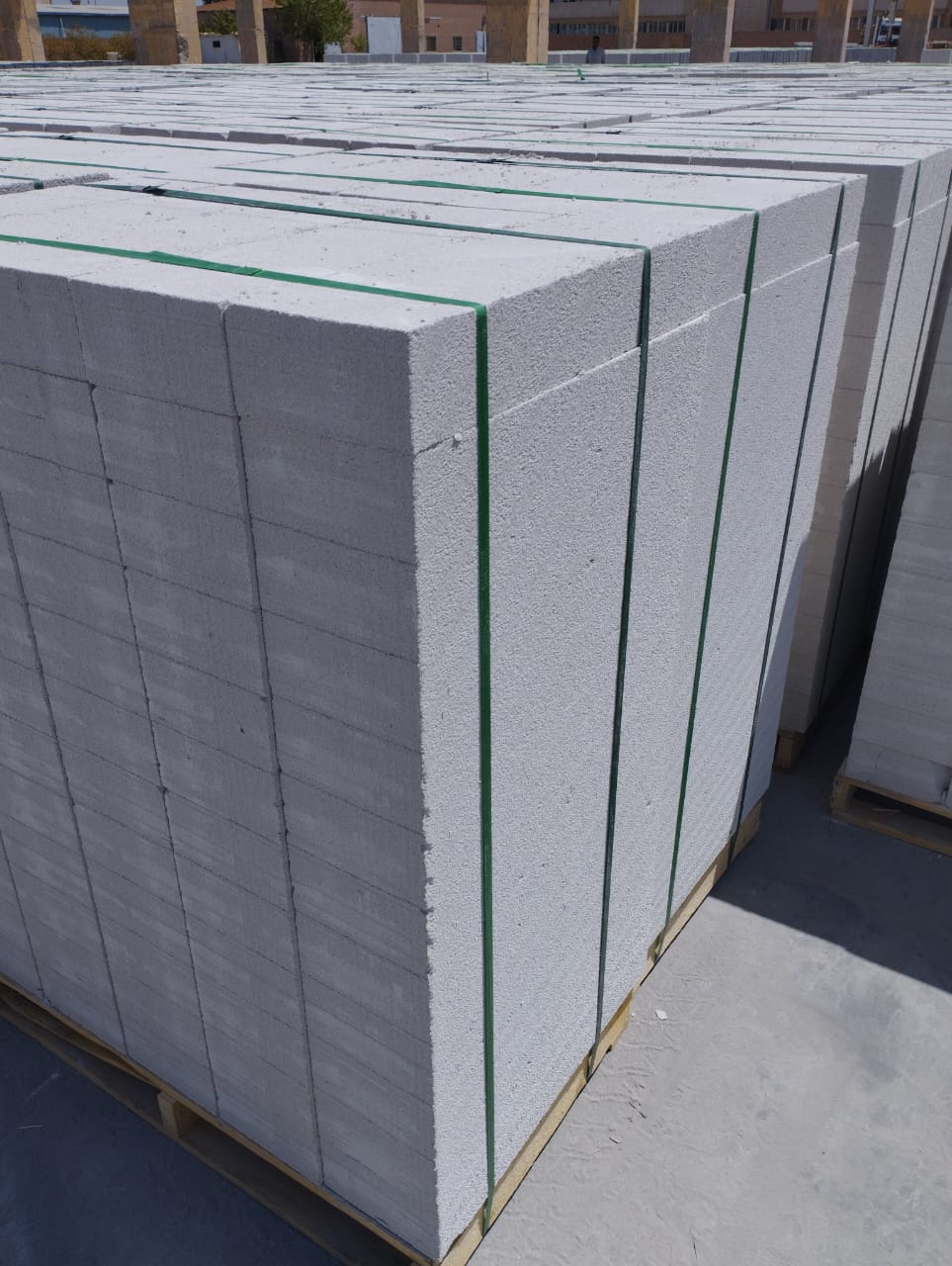 طوب ابيض خفيف بارخص من اي سعر برا