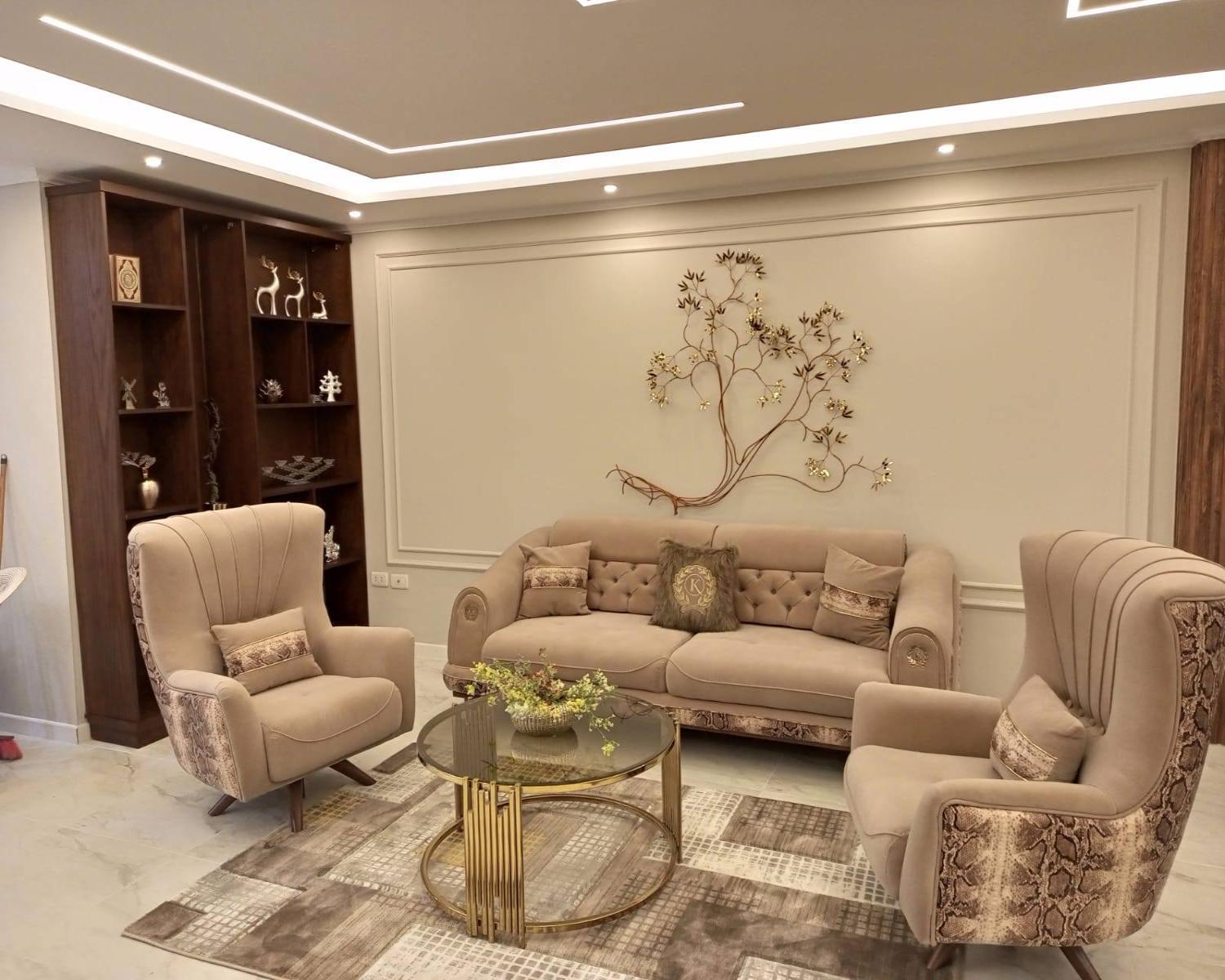 شقة فندقيه نظيفة جدا للايجار اليومى والشهرى بالمهندسين موقع ممتاز احمد عرابى الرئيسى بجوار عمر افندى