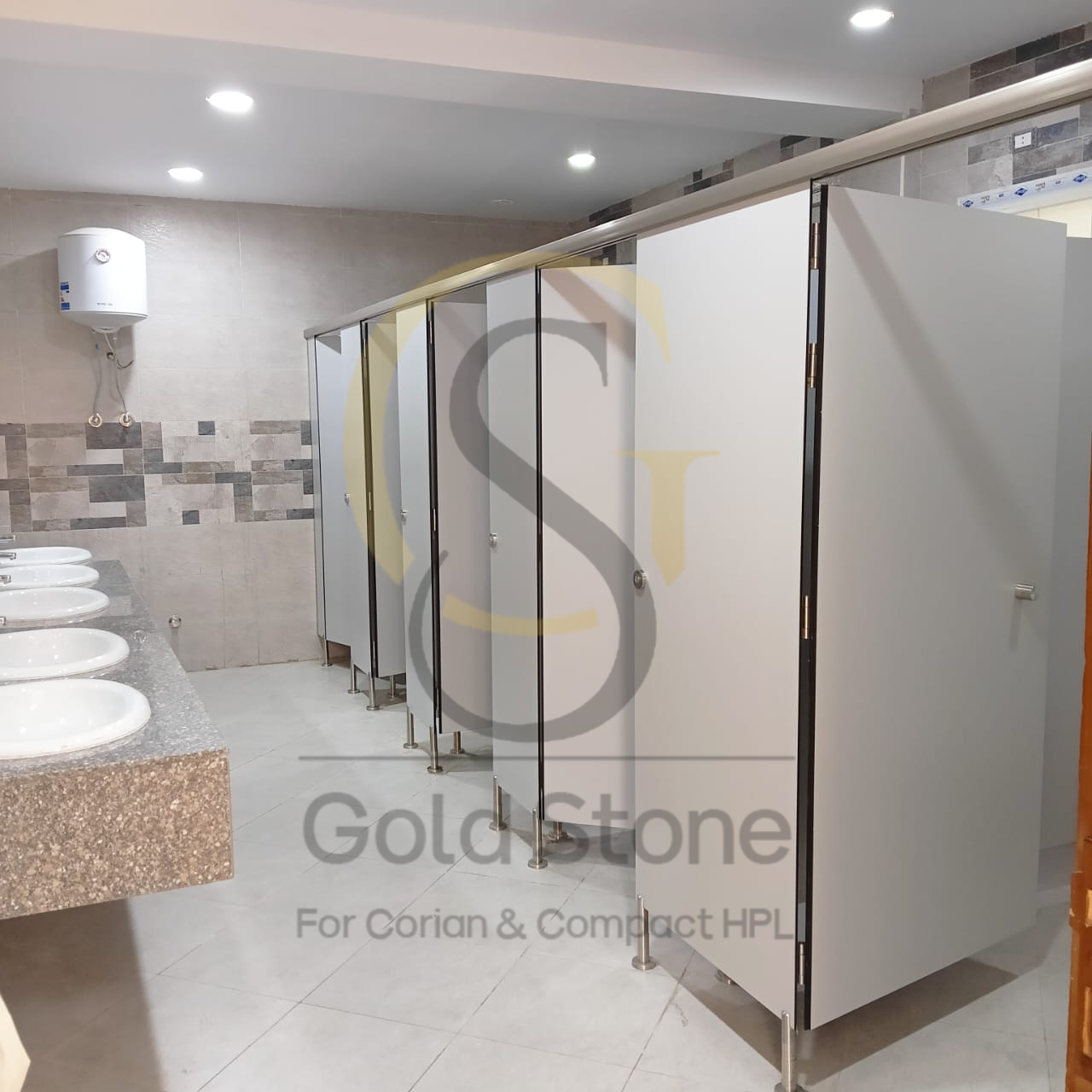 تواصل معانا لو محتاج كومباكتhpl افضل انواع الكومباكت و  الالوان و الخامات