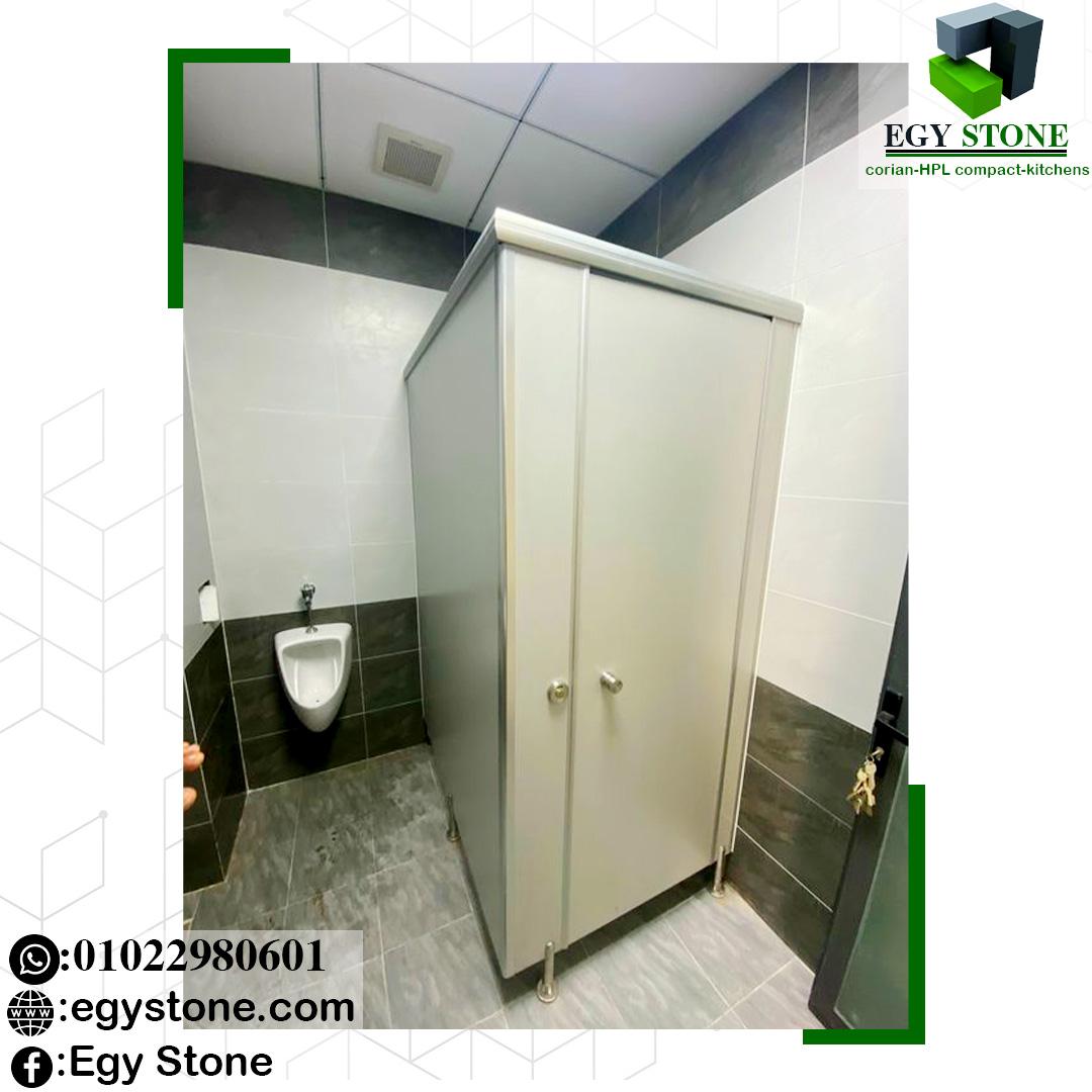 صلابة قواطيع الحمامات الكومباكت