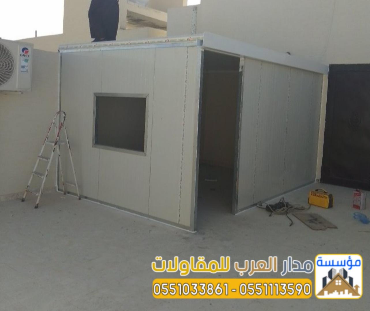 مقاول ساندوتش بانل في الرياض – تنفيذ احترافي لأعمال العزل وتركيب الملاحق