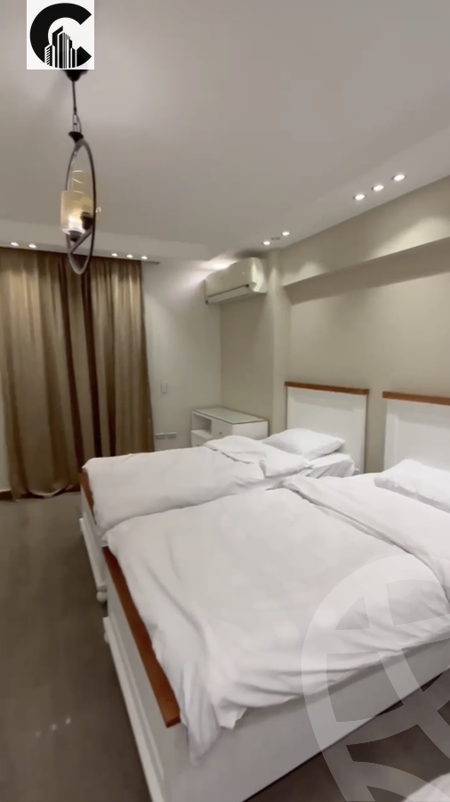 متاح شقه فندقيه بالدقى فى محيي الدين الرئيسى 3 غرف 3 حمام فرش سوبر لوكس يوجد انترنت مكيفه بالكامل