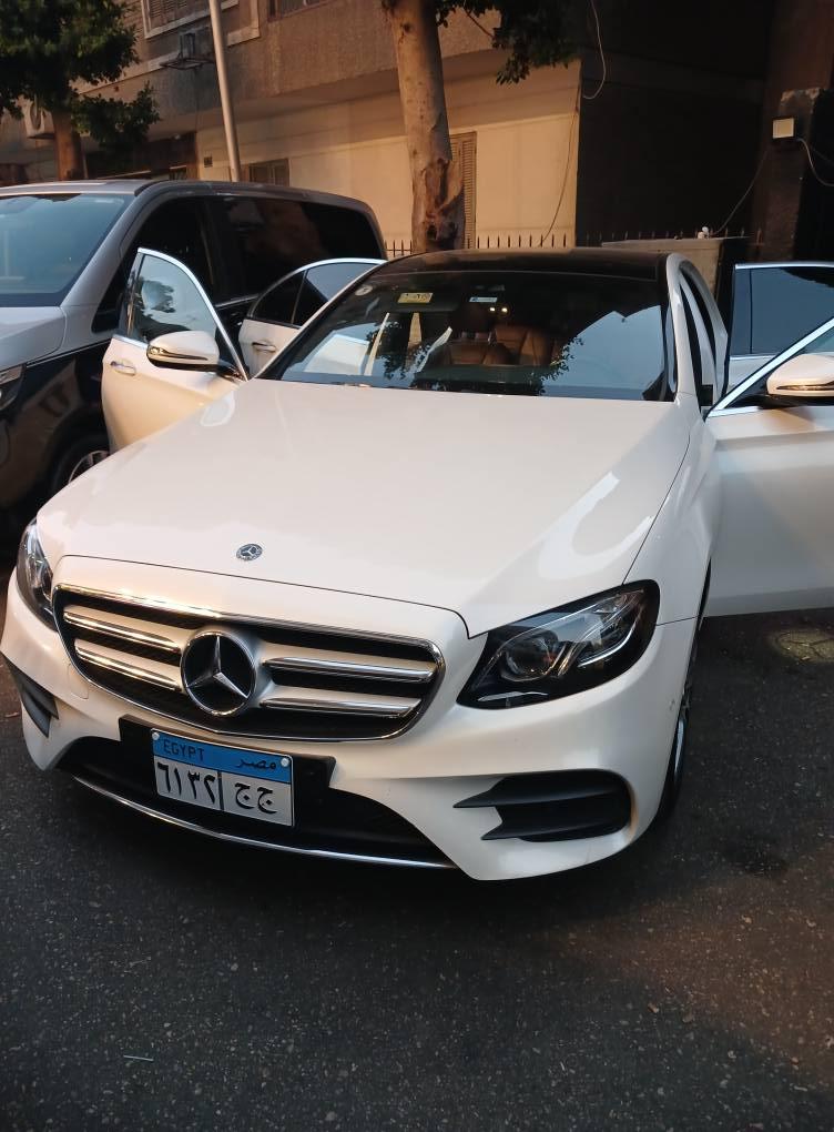 إيجار مرسيدس C180 للمشاوير والمؤتمرات ورجال الأعمال من تورزم تورز!