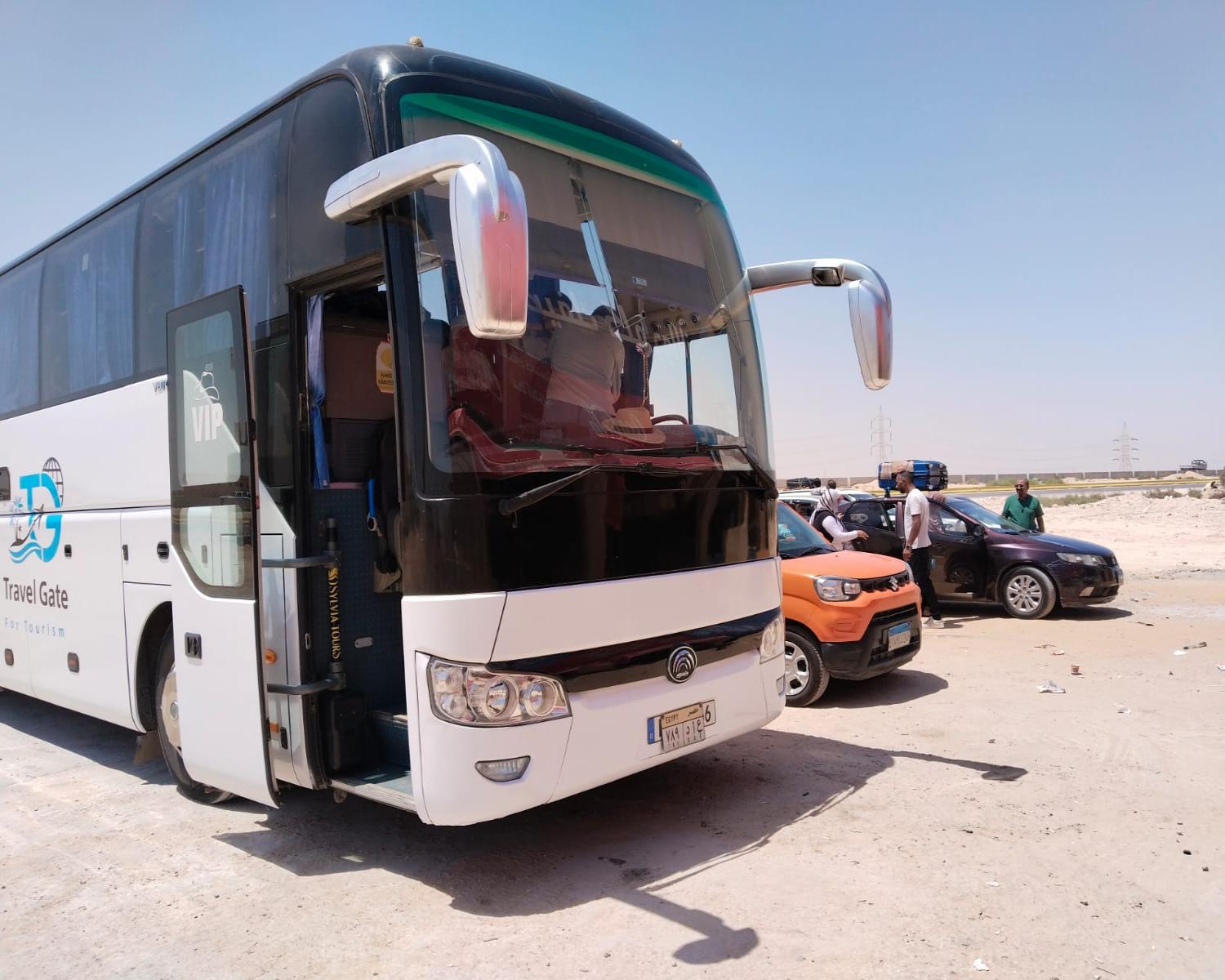 استأجر أتوبيس مرسيدس 50 راكب من تورزم تورز