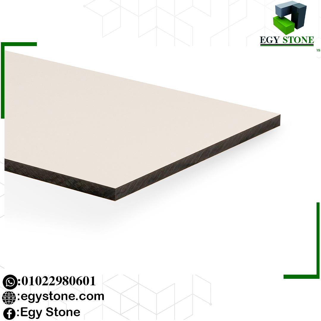 توريد خامات كومباكت لقواطيع و فواصل الحمامات