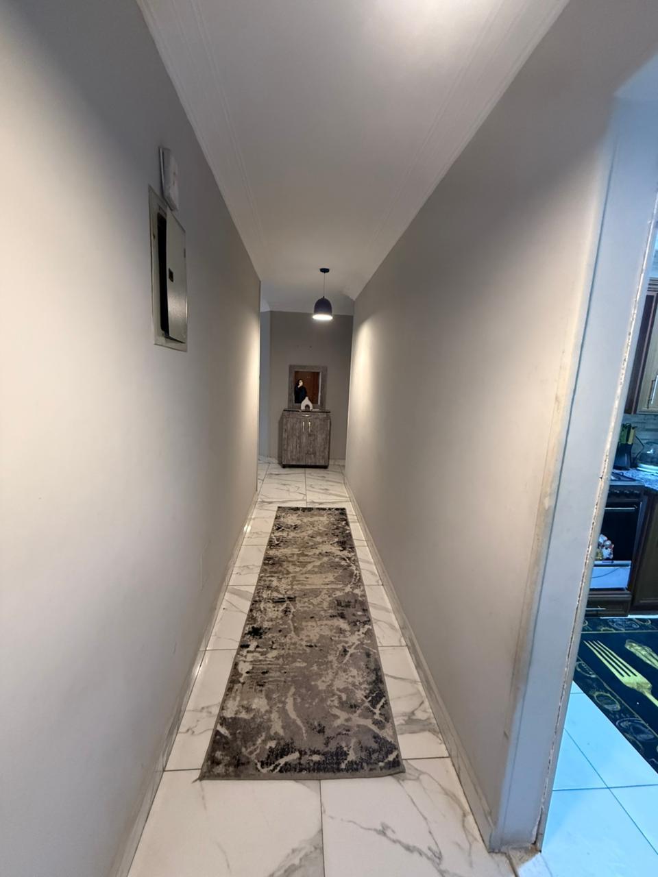 شقه فندقيه مميزة جدا للايجار اليومى والشهرى بالمهندسين شارع اليمن متفرع من لبنان