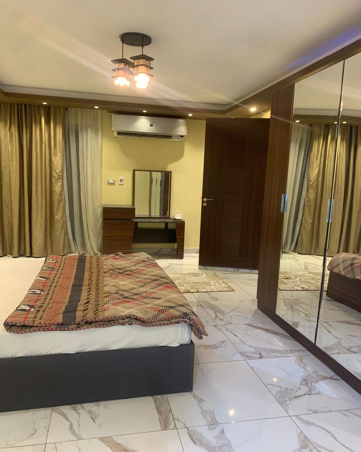 شقه سوبر لوكس مفروشه للايجار اليومي و الشهري بالمهندسين