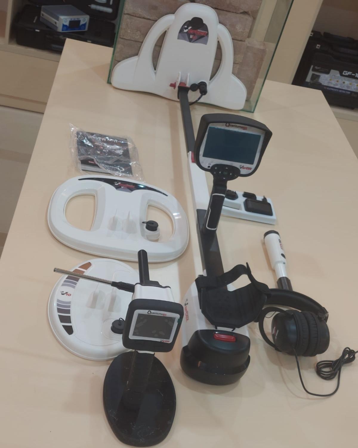 Quantum VX900  أحدث جهاز ألماني لكشف الذهب والكنوز والمعادن الثمينة