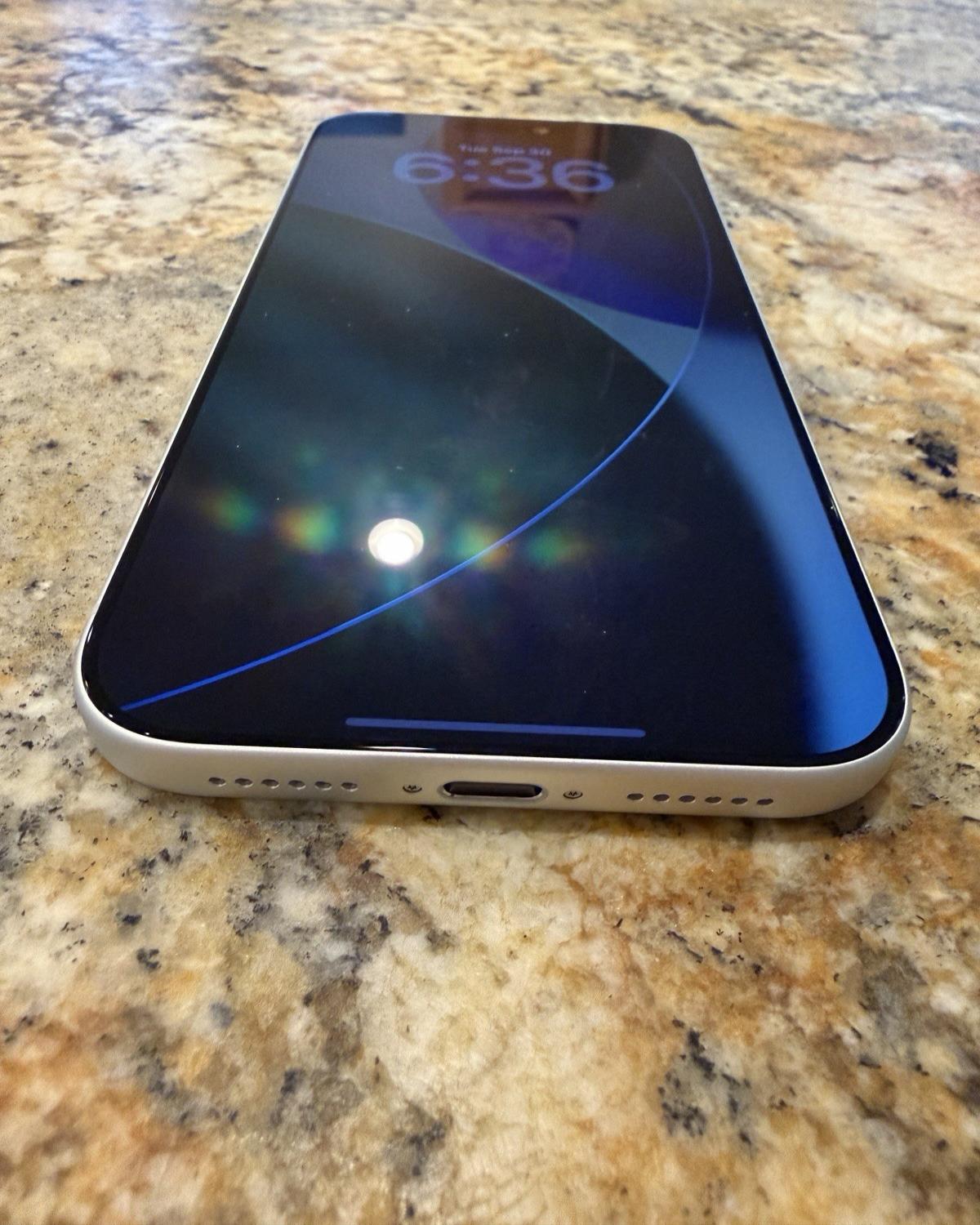 Apple iPhone 17 Pro Max UNLOCKED 256GB Silver BRAND NEW