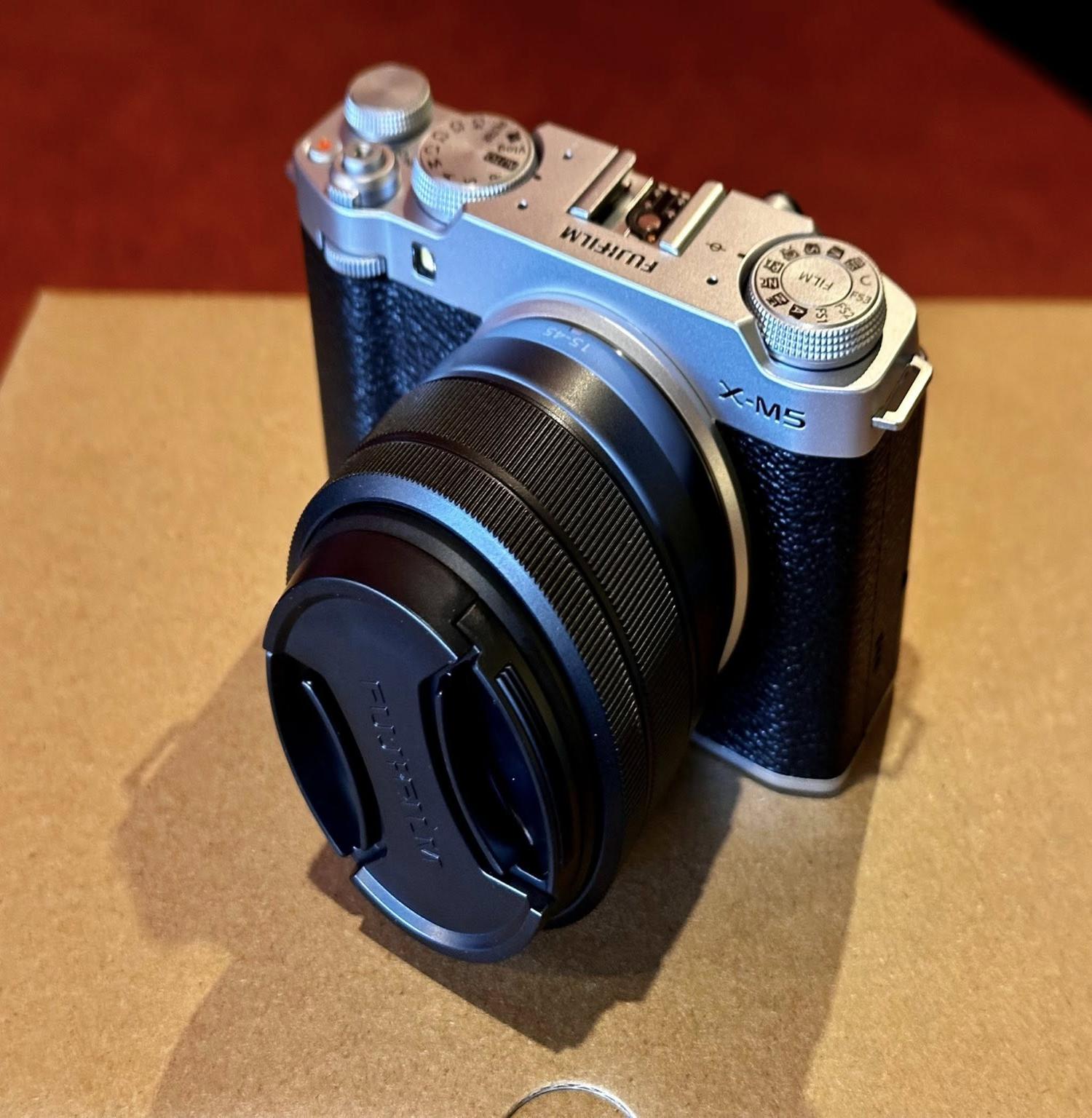 FUJIFILM X-M5 Mirrorless Camera