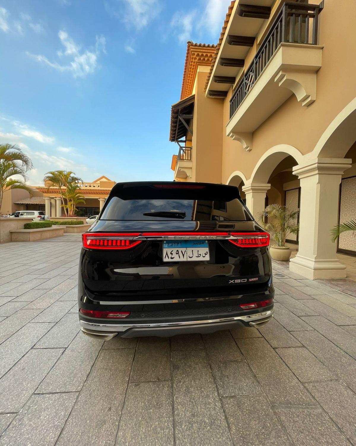 سيارة 7 راكب تجمع بين الأناقة العصرية والمساحة الواسعة لرحلات عائلتك