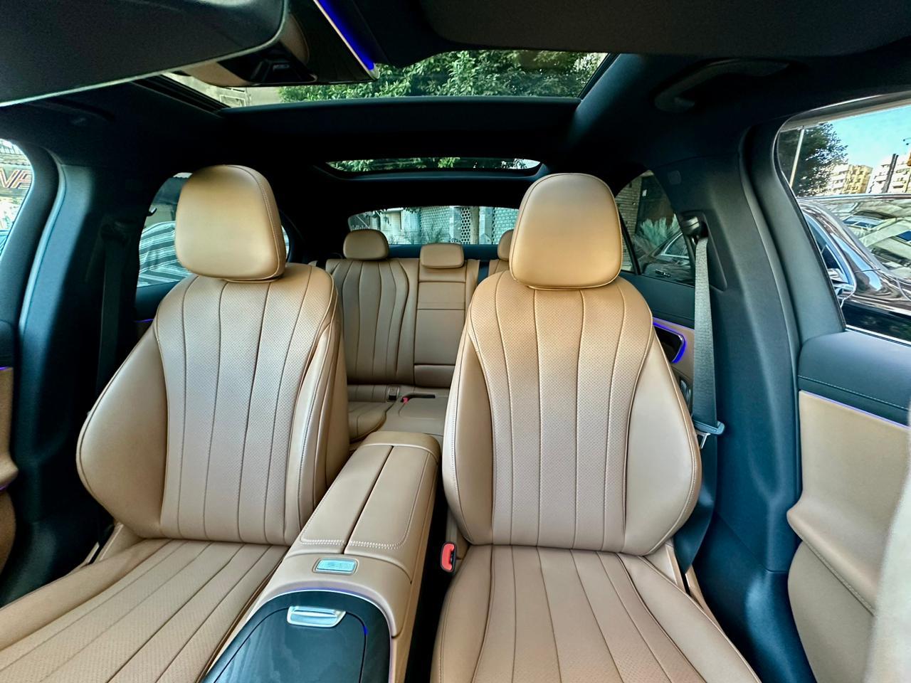 لأن دقة مواعيدك في المطار لا تقبل التأجيل استأجر مرسيدس E200