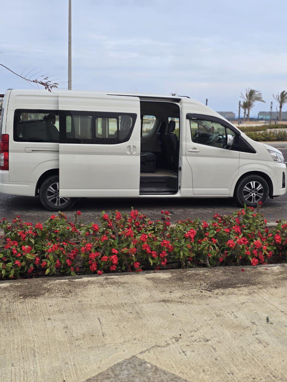 تستوعب مجموعتك الصغيرة أو الكبيرة للمشاوير اليومية والسفر؟