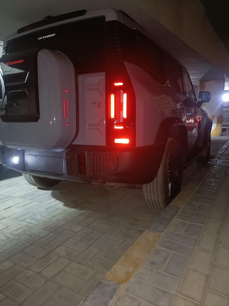 القوة الجبارة والتصميم الجريء لخوض أية مغامرة في رحلاتك وسفرك؟ مع تورزم تورز، نقدم لك السيارة التي