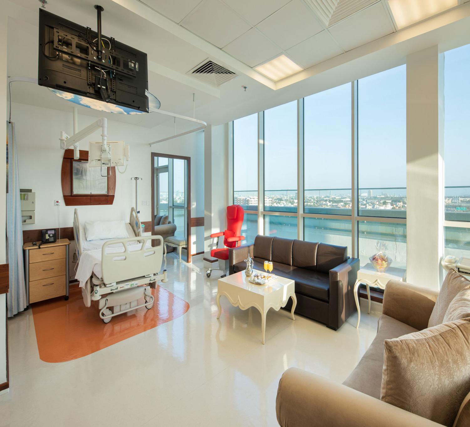 مطلوب للعمل برفحاء متوفر تاشيره