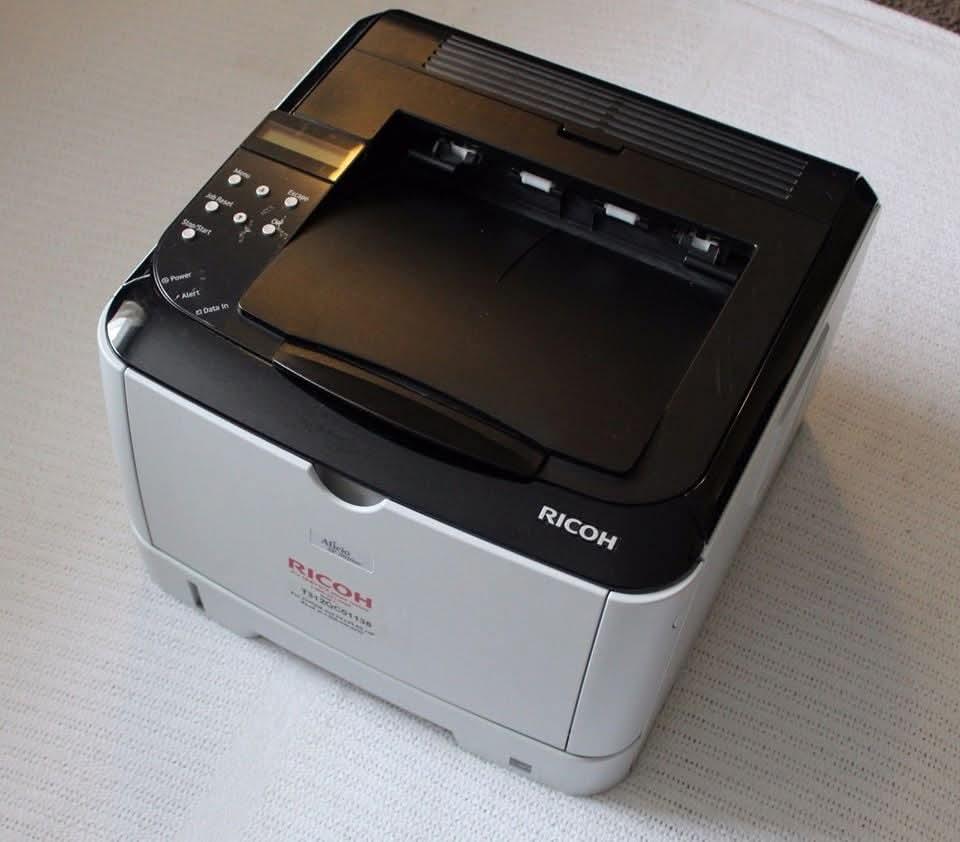 طابعة Ricoh SP 3510DN طابعة ليزر أبيض‑أسود قوية وموثوقة لمكتبك ✨