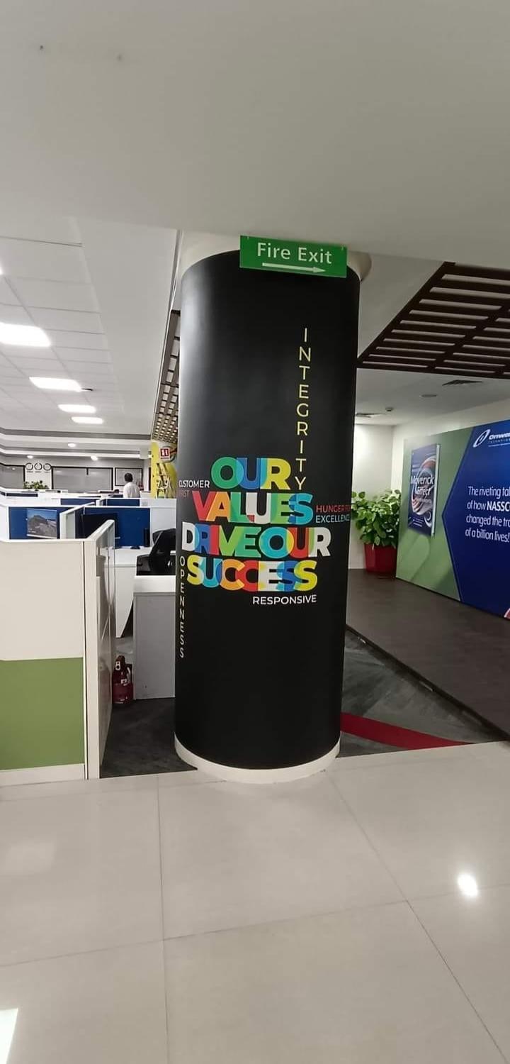 طباعة استيكرات - بنرات  -كانفس  / جدة - المملكة العربية السعودية