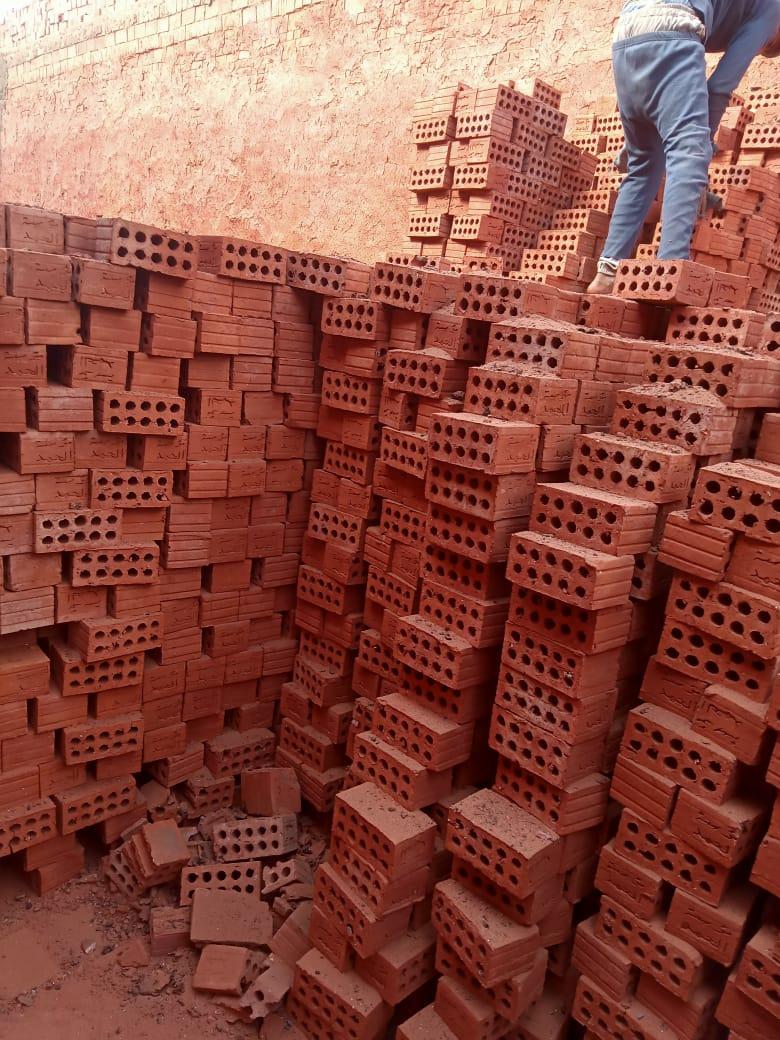 اختيارك لبناء متين يبدا من شركه النور للطوب الاحمر