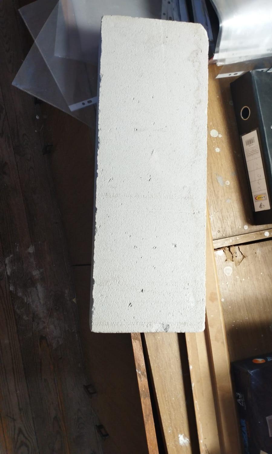 الطوب الابيض الرغوي الخفيف الفوم