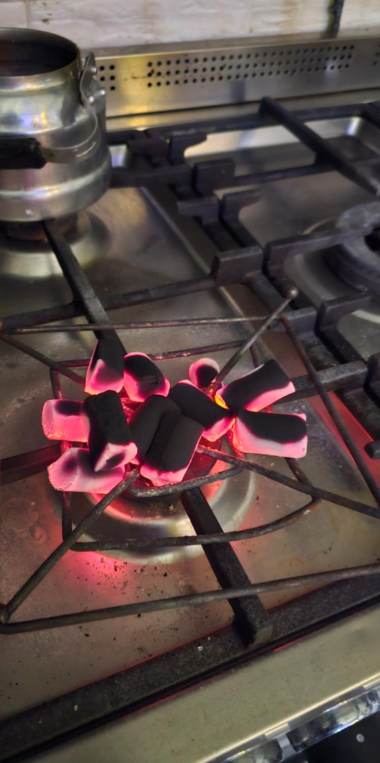 فحم نصف قطر - فحم بخور وشيشة مضغوط ( hexagonal ) - استمتع بالفحم