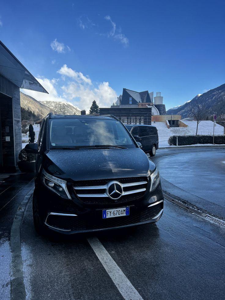 ايجار مرسيدس بالسائق..01100092199