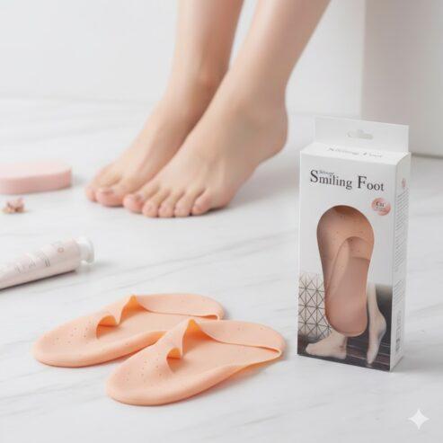 "وداعًا للتشققات… ترطيب مثالي مع الجوارب السيليكون"