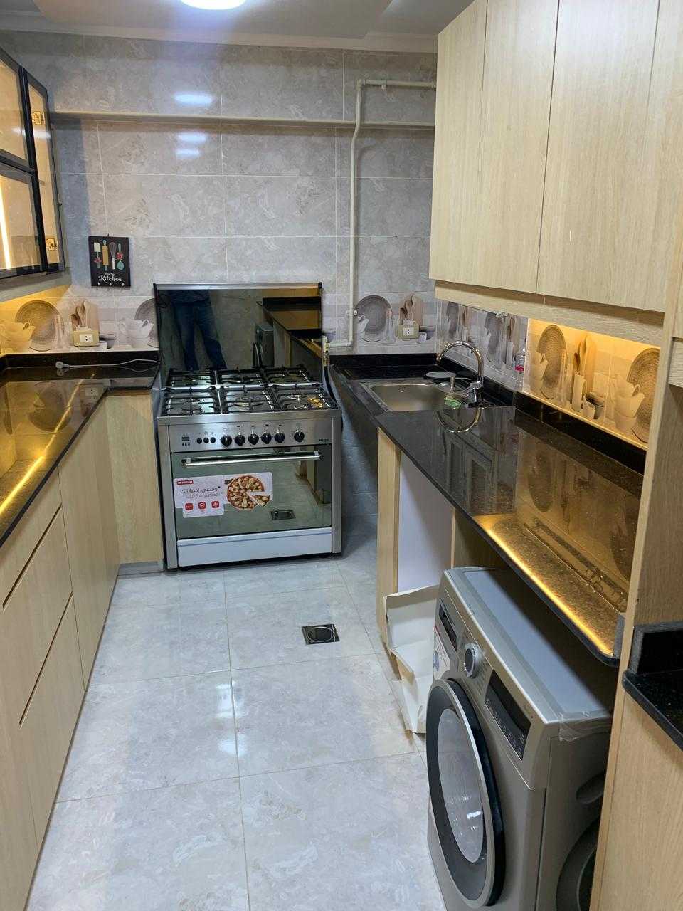 متاحه الان احدث الشقق الفندقيه  من شركه مزايد للاستثمار العقارى شقة فخمة جدا فيو نادى الصيد الدقي