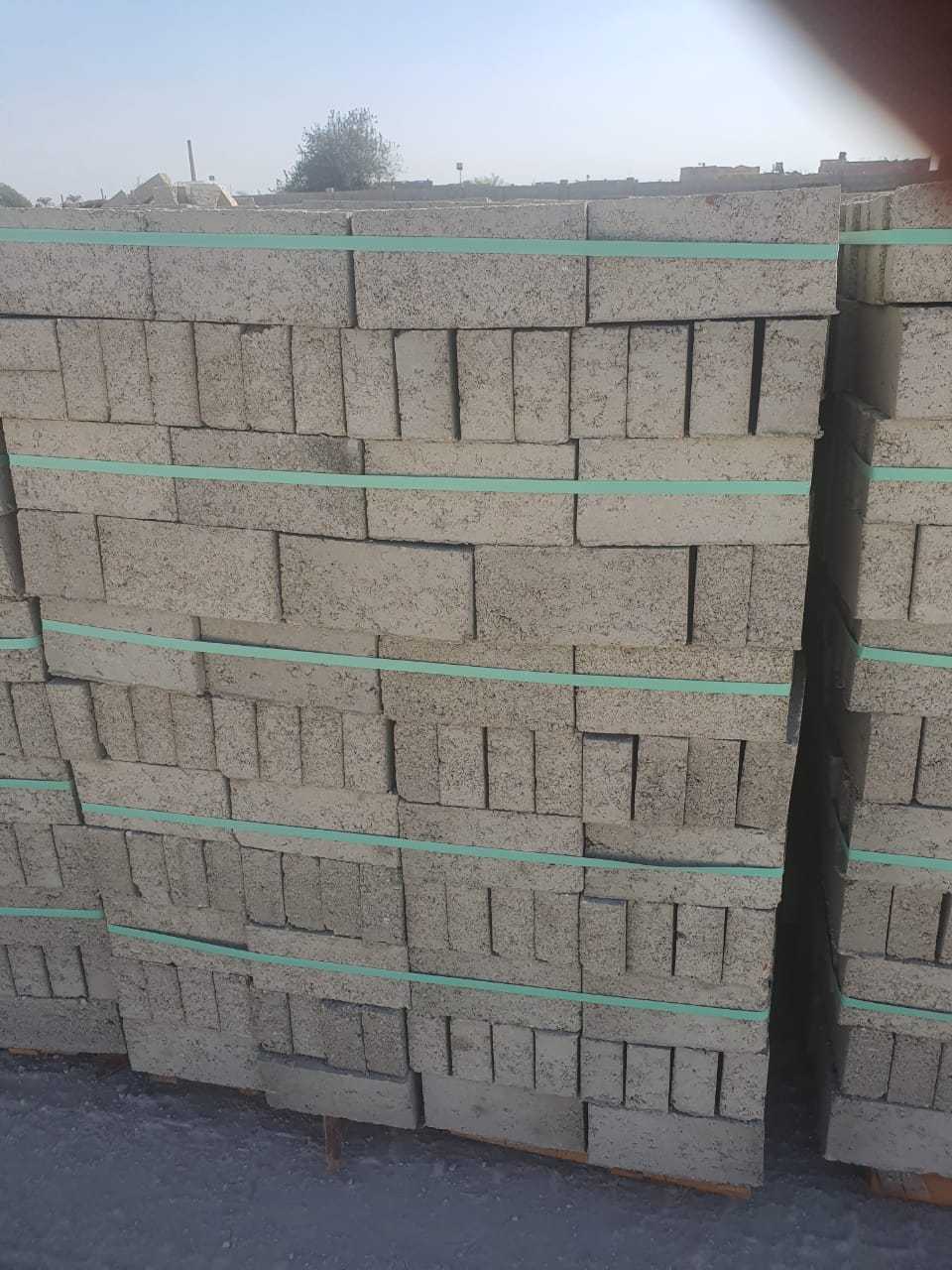 طوب اسمنتي من شركة النور للانتاج والتوريد للمقاولات