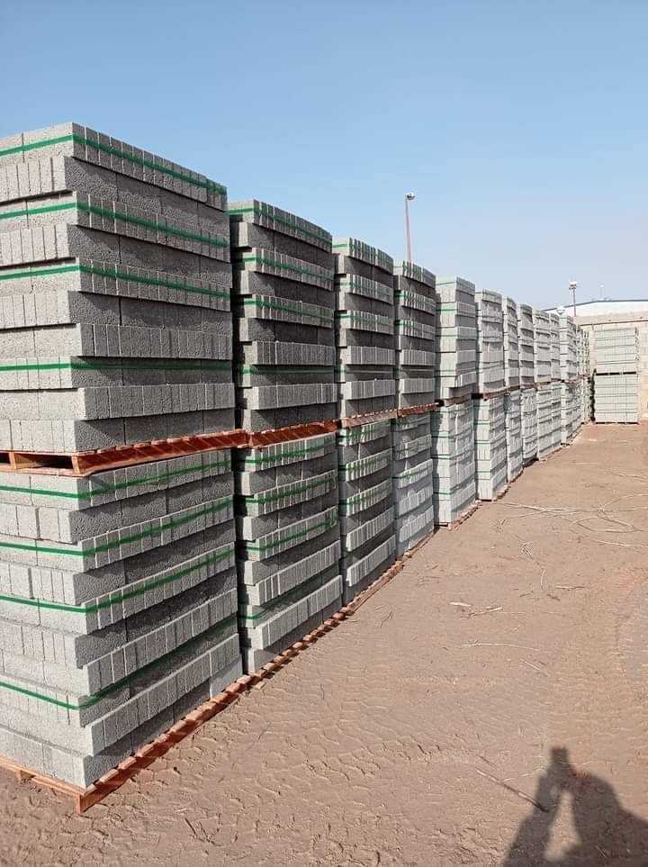 طوب اسمنتي من شركة النور للتوريد