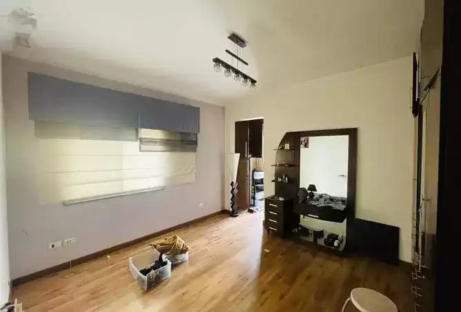 شقة مفروشة فاخرة تطل على شارع جامعة الدول بالمهندسين القاهرة